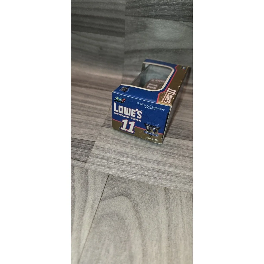 BRETT BODINE #11 LOWE'S GOLD 1996 NASCAR 1/64 REVELL DIECAST CAR 12,528 MADE